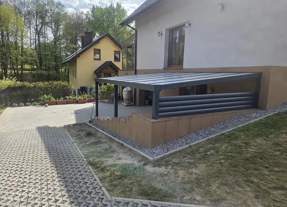 Pergola nad terasou provedená Firmou Wodecki
