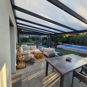 Zabudowa tarasu ogrodowego